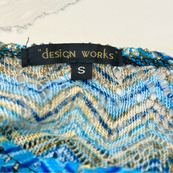 Vintage Crop Zig Zag Top - Picture 10 of 12